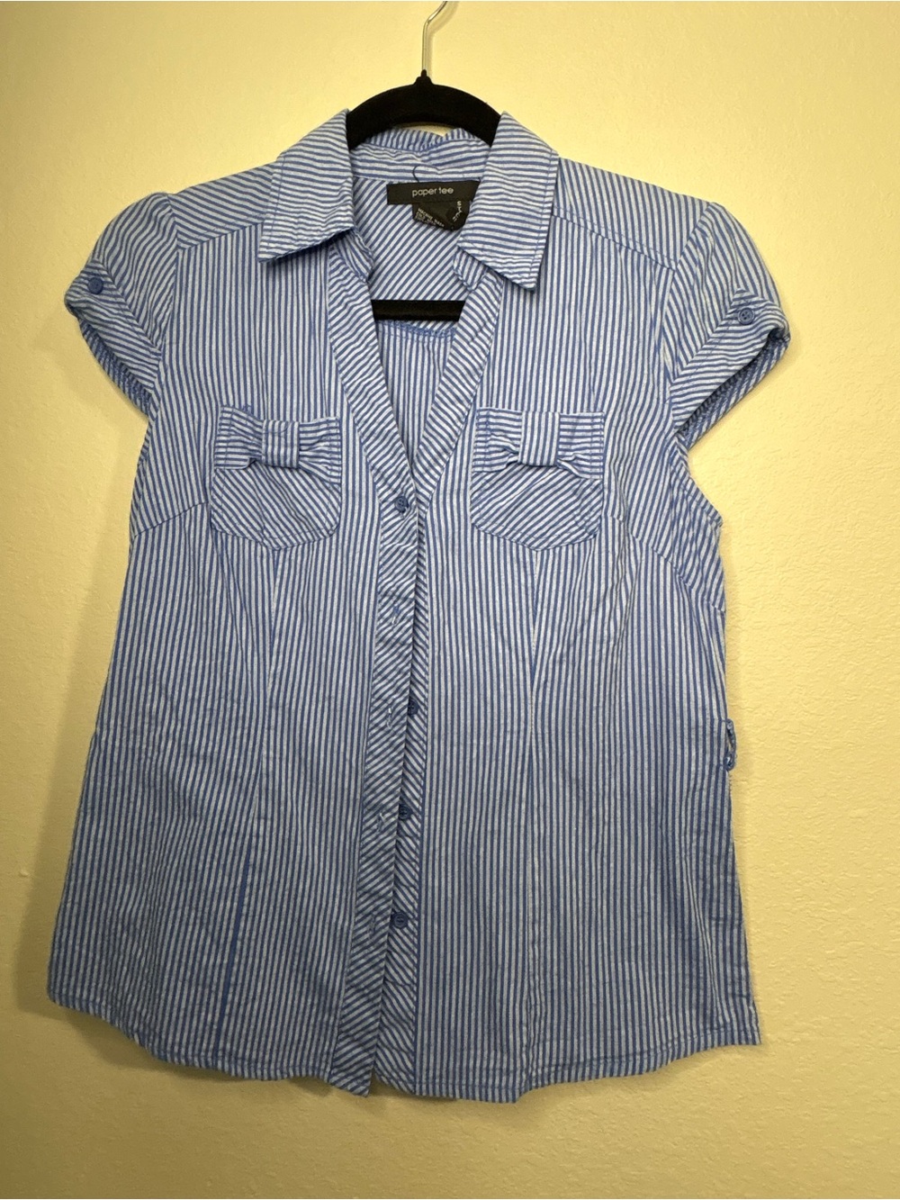paper tee Light Blue & White Striped Button-Down